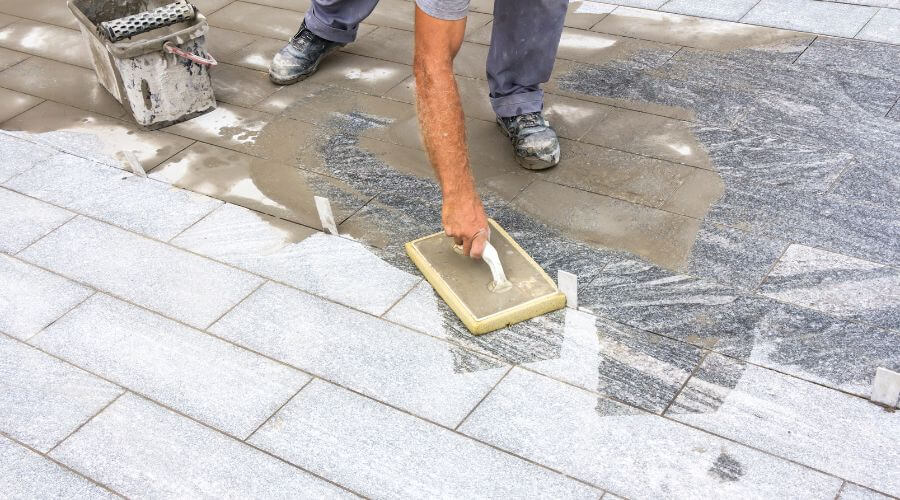 Expert Emergency Roof Repairs services in Thomson, IL