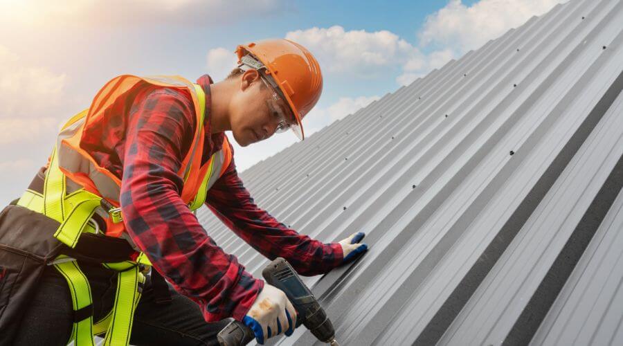 Professional Emergency Roof Repairs services in Thomson, IL